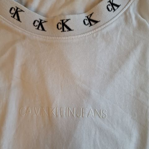 Calvin Klein t-skjorte, gi bud