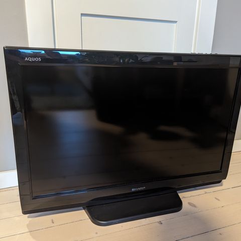 Sharp 32" TV, 1080p