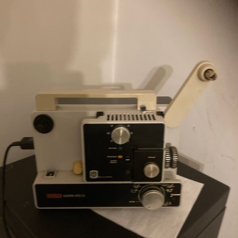 Vintage Canon Super 8 kamera og Aumig mark 610D fremviser