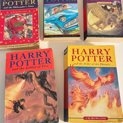 Harry Potter, fem pocket/paperback-bøker( engelsk utgave)