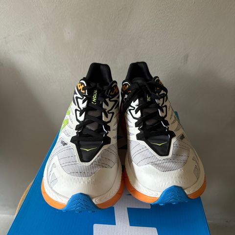 Hoka Texton x2