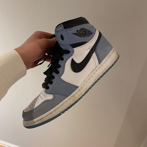 jordan 1 unc