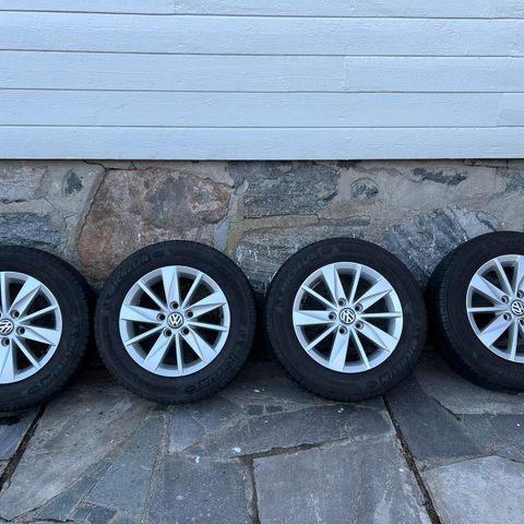 Sommer dekk  med felger 195/65 R15