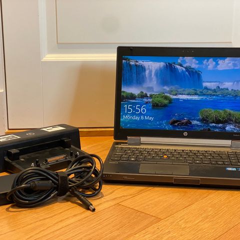 HP Elitebook 8560w med docking