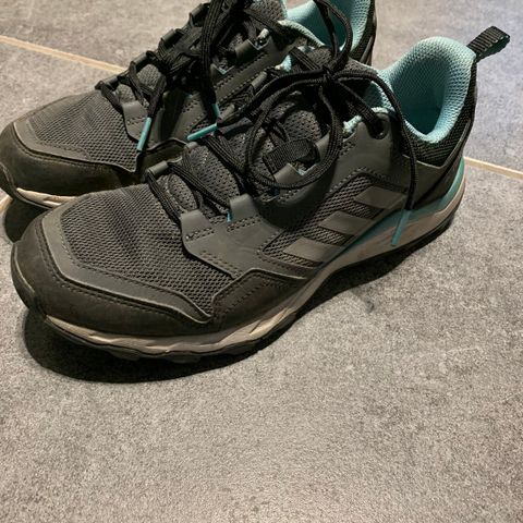 Adidas terrex