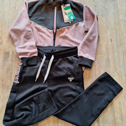 Ny hummel tracksuit ziper jakke og bukse str 122