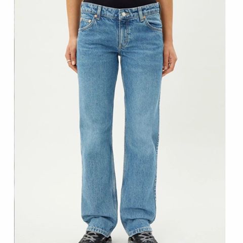 Low waist jeans