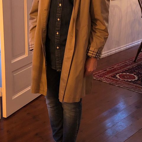 Burberry trench