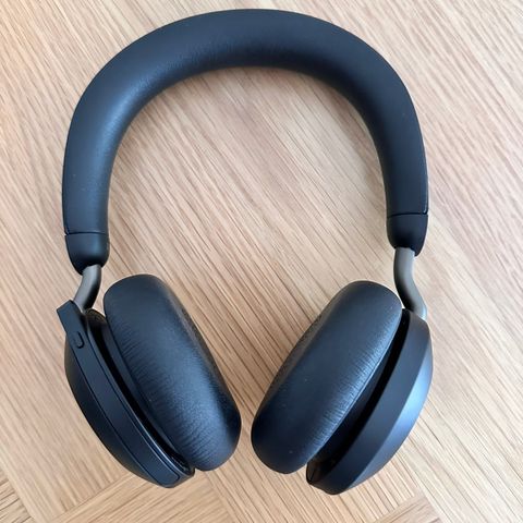 Jabra Evolve2 75