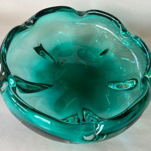 Stort askebeger i grønt turkis glass retro vintage 2 kg