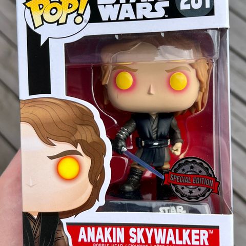 Funko Pop! Anakin Skywalker (Dark Side) | Star Wars: Episode III (281)