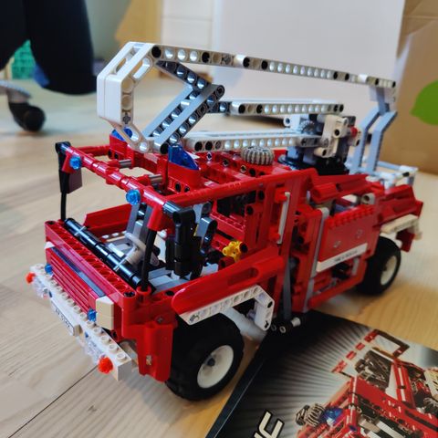 LEGO Technic 8289 Brannbil