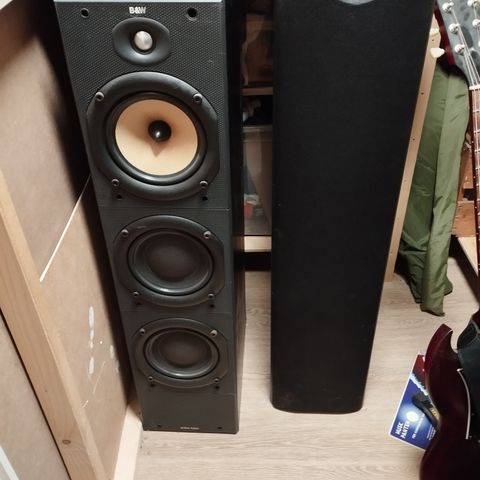 Bowers & Willkins DM605 S2