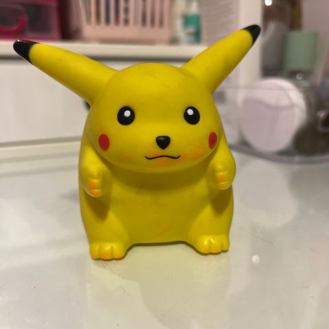 Retro pikachu sparebøsse