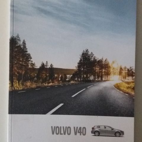 2016 VOLVO V40 -brosjyre. (NORSK)
