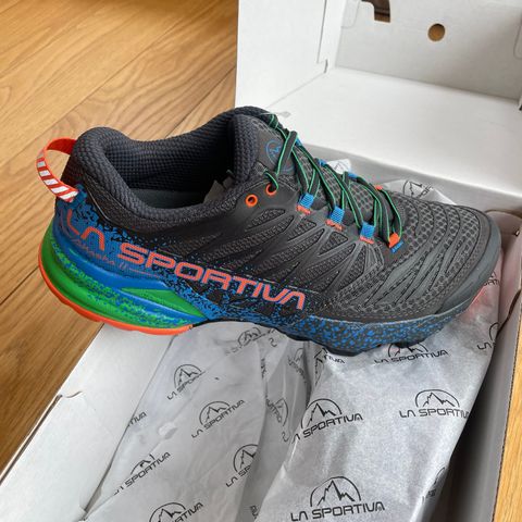 La Sportiva  Akasha II terrrengløpesko