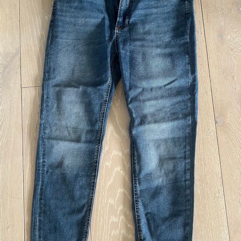 Skinny super high waist jeans -merke: Ostradivarius