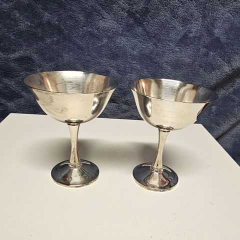 RESERVERT Vintage/retro Vinnglass sølv Silver Plate