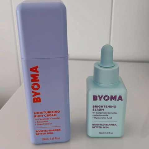 Byoma serum 30 ml + Fuktighetsgivende rik krem 50 ml til salg !