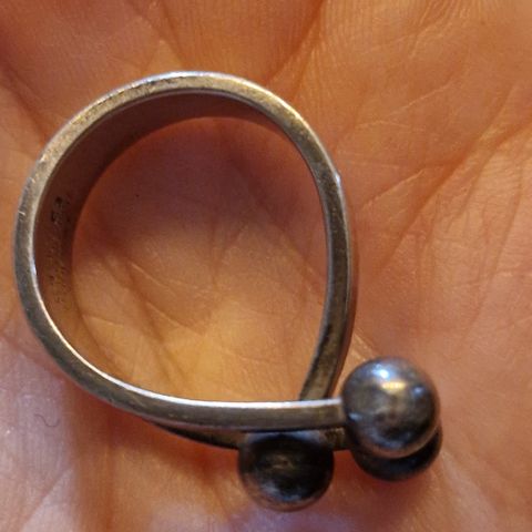 Ball ring