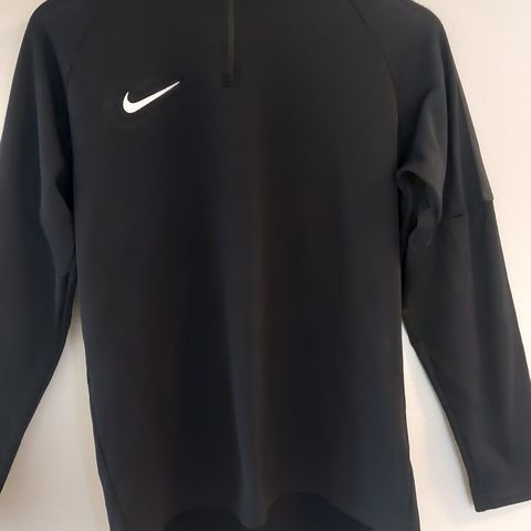 Nike Dri Fit treningsgenser