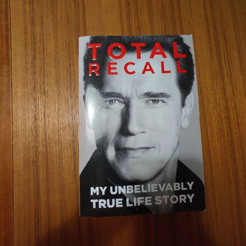 Arnold Schwarzenegger Total Recall (biografi)