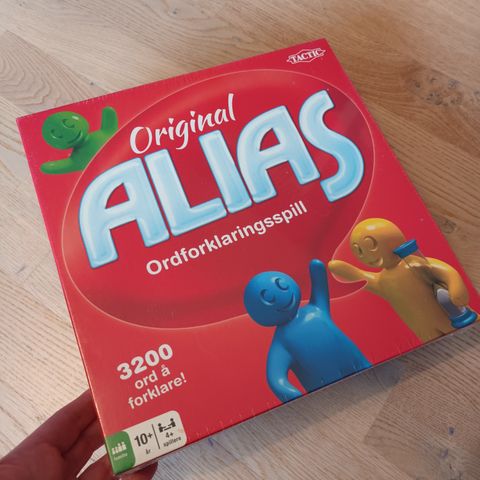 Alias spill ( nytt, fremdeles med plast rundt )