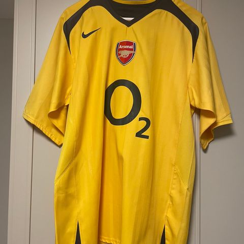 Arsenal 05/06 Bortedrakt