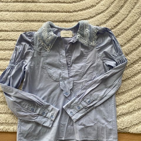 Munthe bluse str. 36 som ny