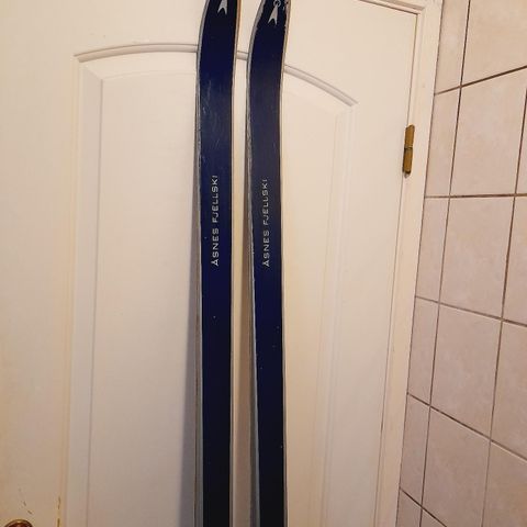 Åsnes Sondre smørefrie fjellski m/stålkant 198 cm.m/Rottefella BC bindinger