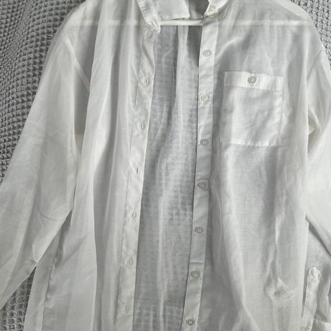 Skjorte fra H&M, str xs