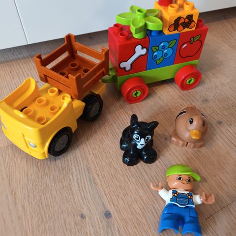 Duplo bil, barn,dyr og mat