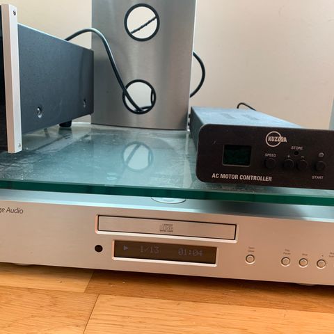 Cambridge AZUR 650C CD spiller selges.