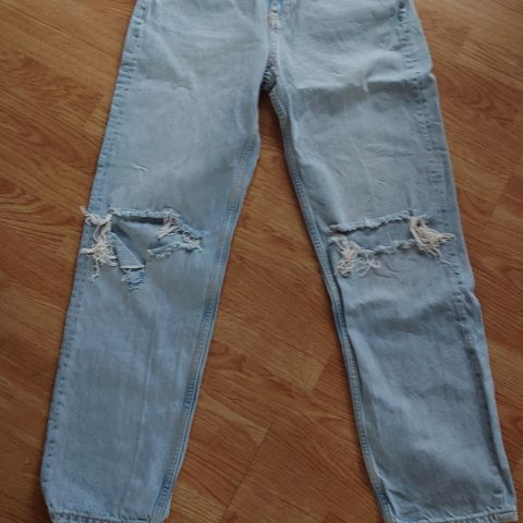 Perfect jeans fra Gina Tricot str 36