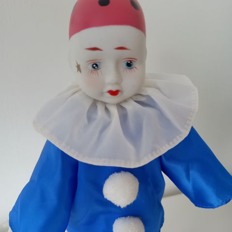 Vintage Pierrot porselensdukke