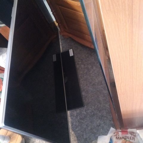 Brukt Pioneer 3D TV 46 tommer.