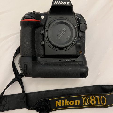Nikon D810 m/batterigrep NY PRIS!