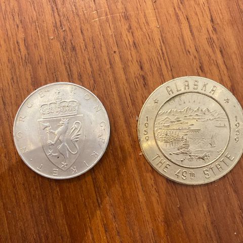 Alaska Mynt og Eidsvoll 1964 mynt