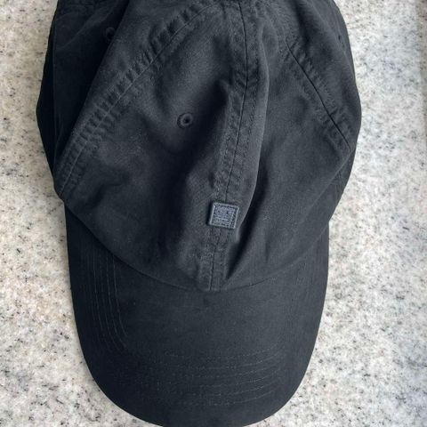 Acne Studios MICRO FACE PATCH CAP