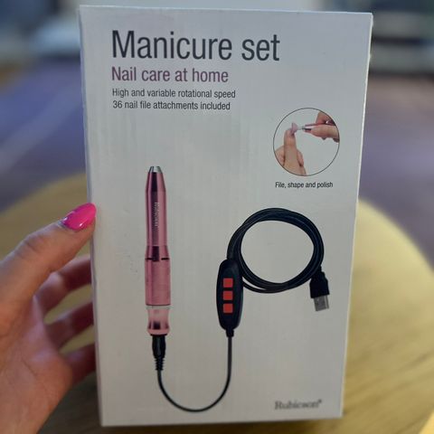 Manicure set - som ny!