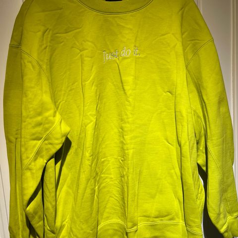 Nike Genser size XL