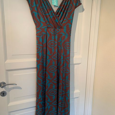 Ny lang italiensk kjole str M/L, ny pris