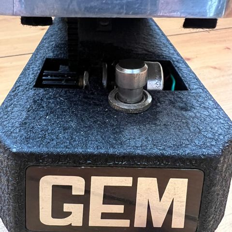 Gem Wah-pedal fra 60-tallet