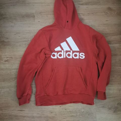 Adidas hettegenser