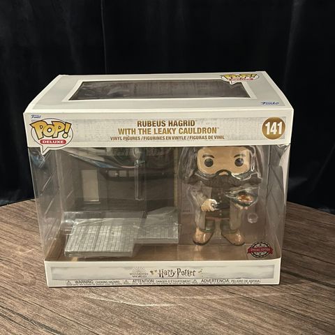 Funko Pop! Rubeus Hagrid With The Leaky Cauldron | Harry Potter(141)