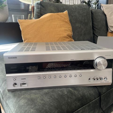 Onkyo Receiver tx-sr608  Veldig lite brukt