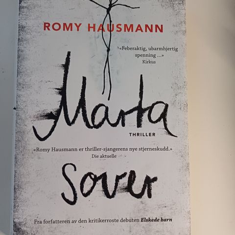 Marta sover  Av  Romy Hausmann