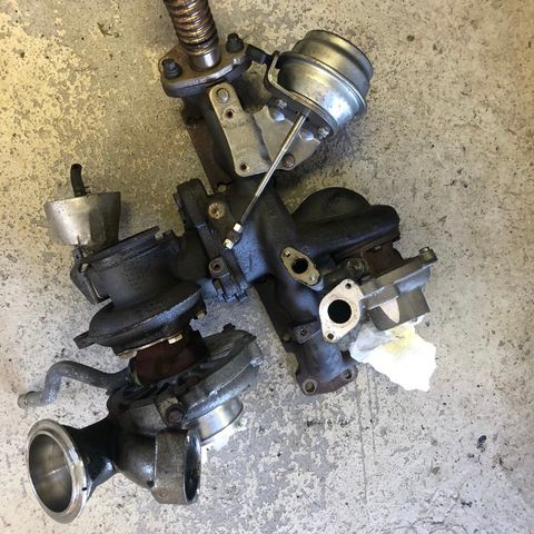 Bi Turbo enhet til D5244T17 motor Volvo XC60