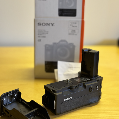 Sony VG-C3EM Vertical Grip batterigrep (Som ny)