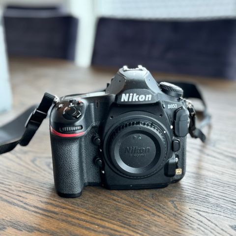 Nikon D850